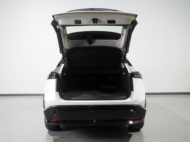 Used 2024 Nissan Ariya Evolve+ FWD image 49