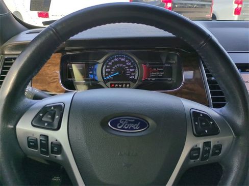 Used 2019 Ford Taurus Limited image 30