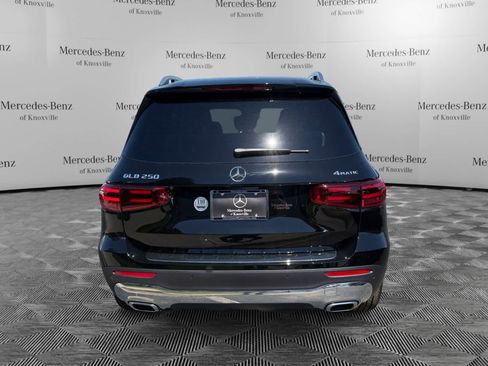 New 2026 Mercedes-Benz GLB 250 4MATIC image 4