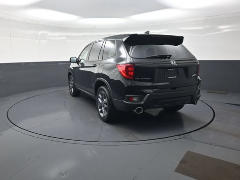 Used 2023 Honda Passport EX-L image 5