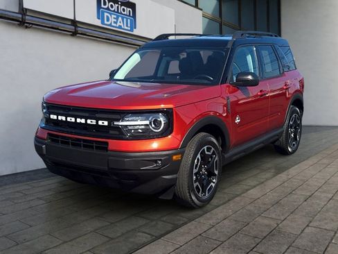 Used 2023 Ford Bronco Sport Outer Banks AWD/4WD image 7