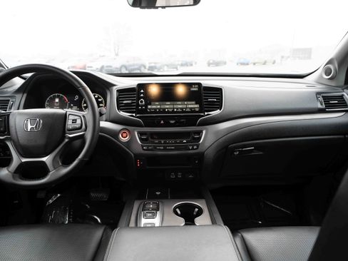 Certified 2025 Honda Ridgeline RTL image 20