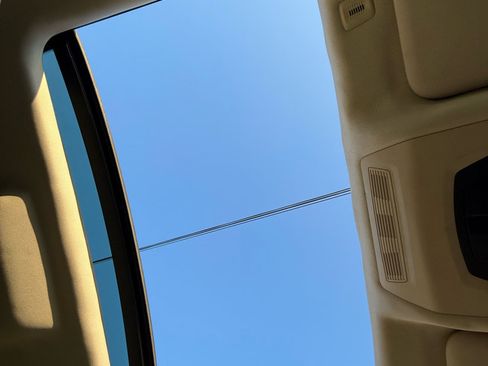 Used 2012 BMW 535i Sedan image 22