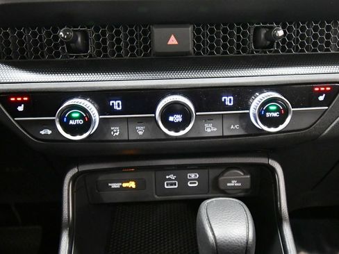 Used 2023 Honda CR-V EX image 26