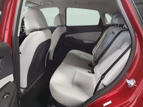 Used 2023 Hyundai Kona SEL image 18