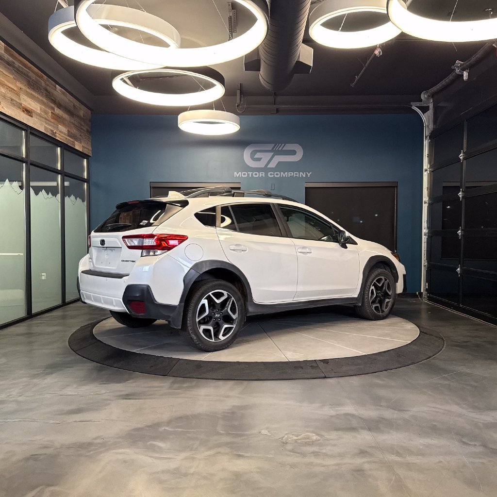 Used 2019 Subaru Crosstrek 2.0i Limited w/ Moonroof Package w/Navigation AWD/4WD image 3