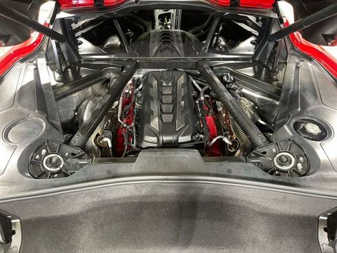 Used 2021 Chevrolet Corvette Stingray Preferred Cpe w/ Z51 Performance Package image 24