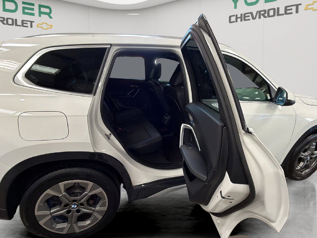 Used 2025 BMW X1 xDrive28i AWD/4WD image 40
