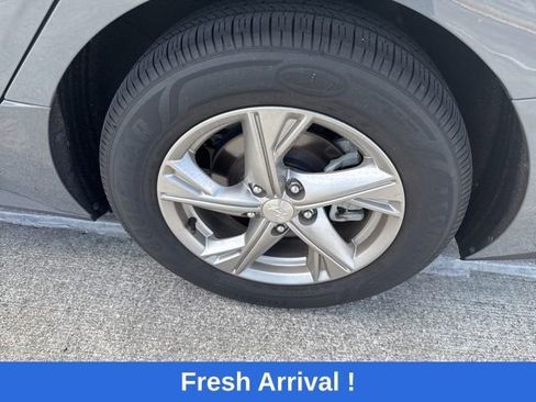 Used 2022 Hyundai Sonata SE FWD image 16