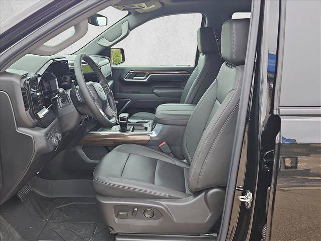 New 2026 Chevrolet Silverado 1500 RST w/ Texas Edition Plus AWD/4WD image 4