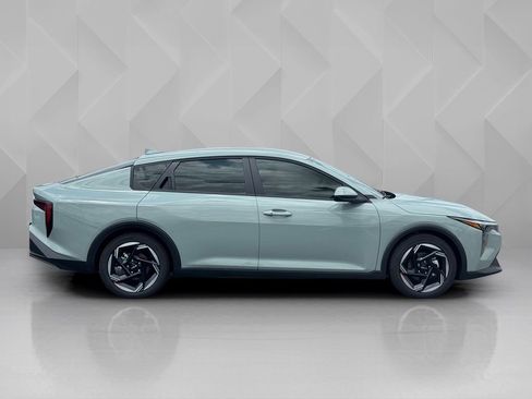 New 2026 Kia K4 EX FWD image 4