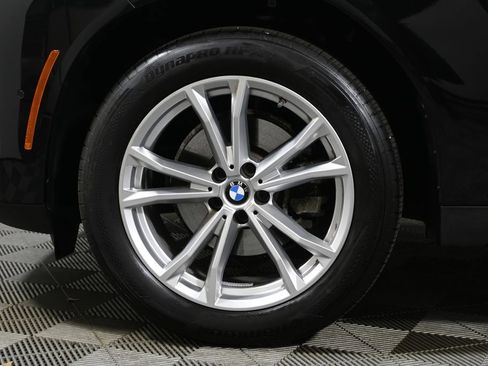 Certified 2025 BMW X3 xDrive30i w/ Premium Package image 12