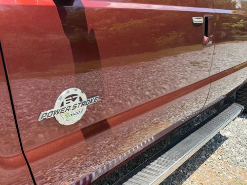 Used 2015 Ford F250 Lariat w/ Chrome Package AWD/4WD image 13
