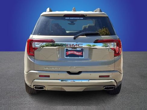 Used 2022 GMC Acadia Denali w/ Denali Ultimate Package FWD image 5