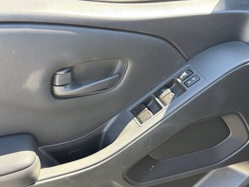 Used 2023 Nissan Frontier S w/ Technology Package RWD image 6