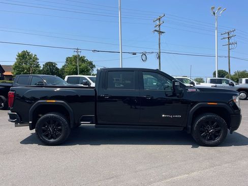 Used 2022 GMC Sierra 2500 AT4 w/ AT4 Premium Plus Package image 6