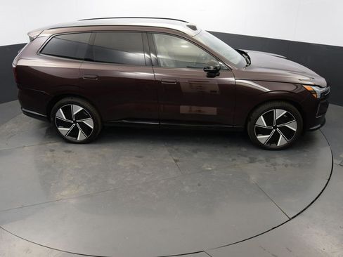 New 2025 Volvo EX90 Ultra image 43