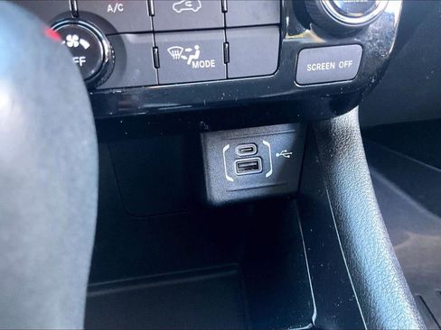 Certified 2022 Jeep Compass Latitude AWD/4WD image 31