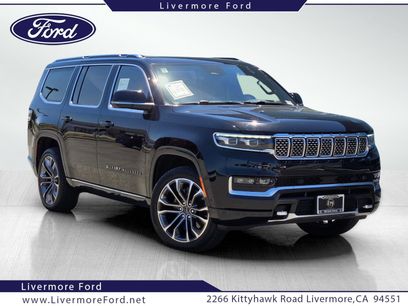 Used 2022 Jeep Grand Wagoneer Series III w/ Rear Seat Video Group 1