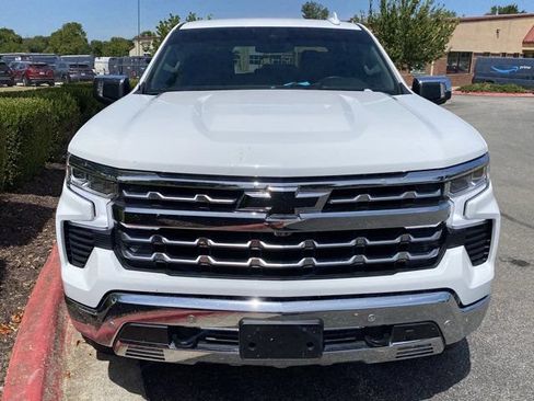 Used 2025 Chevrolet Silverado 1500 LTZ AWD/4WD image 11
