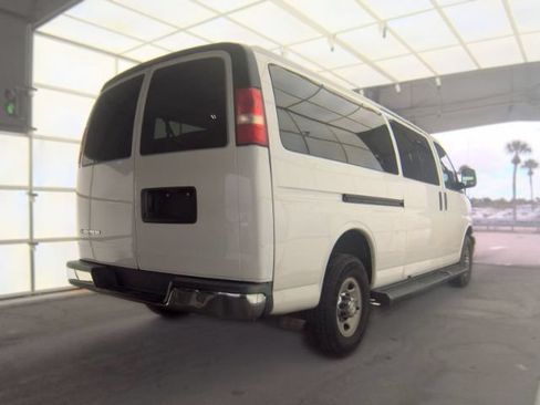 Used 2023 Chevrolet Express 2500 w/ Driver Convenience Package RWD image 4