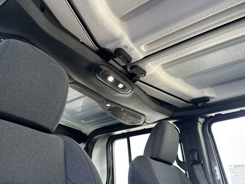 New 2026 Jeep Gladiator Sport image 15