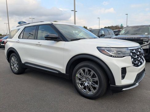 New 2026 Ford Explorer Platinum image 2