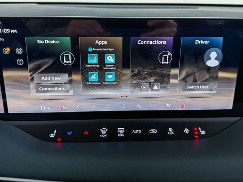 New 2026 Nissan Leaf SV+ image 15