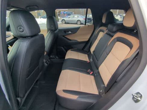 New 2026 Chevrolet Equinox ACTIV w/ Convenience Package III image 25