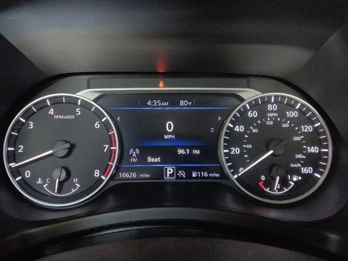 Used 2025 Nissan Sentra SV FWD image 23