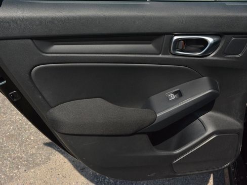 Used 2023 Honda Civic LX image 14