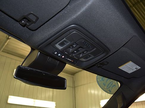 Used 2024 GMC Sierra 2500 AT4 w/ AT4 Preferred Package image 29