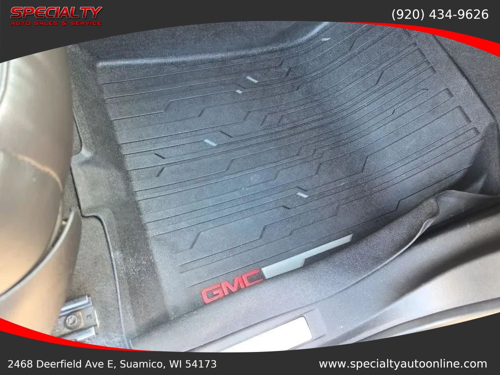 Used 2017 GMC Acadia Denali w/ Technology Package AWD/4WD image 40