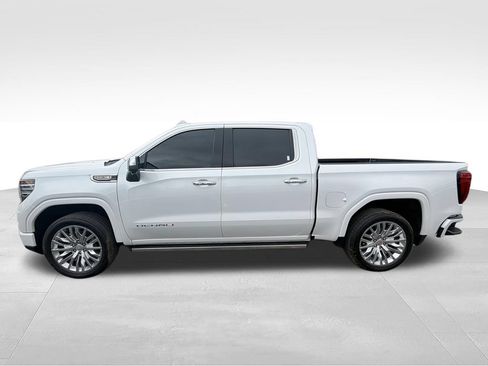 Used 2024 GMC Sierra 1500 Denali w/ Denali Reserve Package AWD/4WD image 5