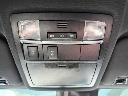 Used 2019 Toyota Tacoma TRD Off-Road RWD image 15