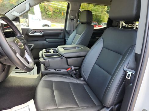 Used 2025 GMC Sierra 1500 SLT image 23