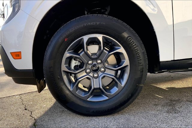Used 2026 Ford Maverick XLT w/ XLT Luxury Package AWD/4WD image 12