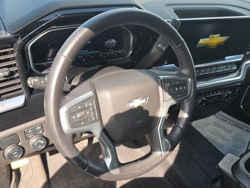 Used 2022 Chevrolet Silverado 1500 LT w/ All Star Edition Plus RWD image 12