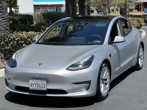 Used 2021 Tesla Model 3 Long Range AWD/4WD image 21