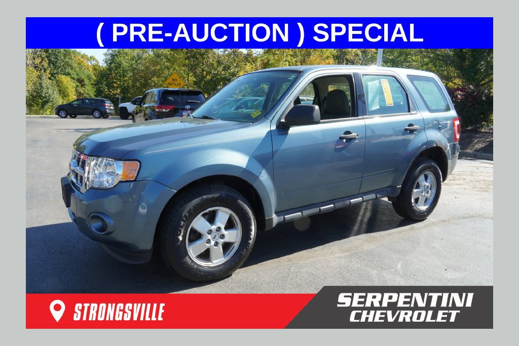 Used 2012 Ford Escape XLS FWD image 1