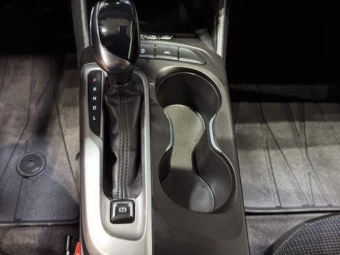 Used 2025 Buick Envista Preferred w/ Convenience I Package FWD image 31