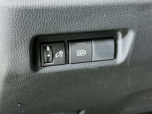 Used 2025 Toyota RAV4 LE image 10