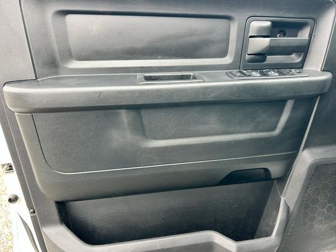 Used 2018 RAM 1500 Express w/ Express Value Package image 8