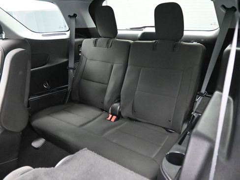 Certified 2022 Ford Explorer XLT w/ Class IV Trailer Tow Package image 20