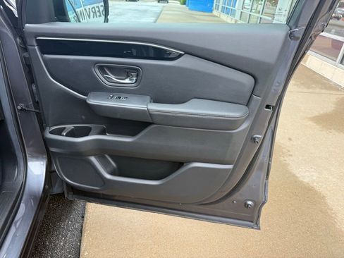 Used 2024 Honda Pilot EX-L image 46