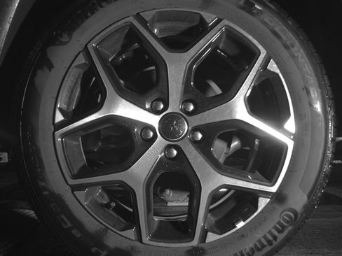 Used 2025 Jeep Compass Limited image 14