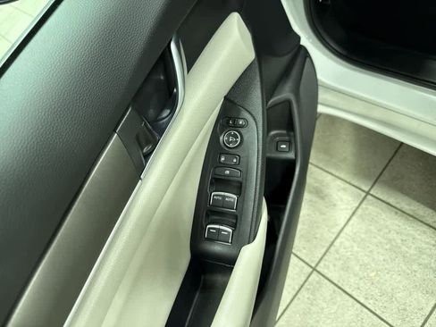 Used 2022 Honda Accord LX image 22