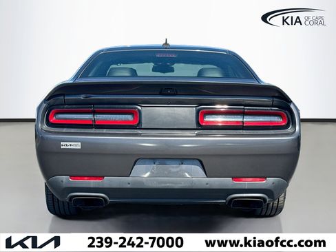 Used 2015 Dodge Challenger R/T Scat Pack w/ Leather Interior Group image 4