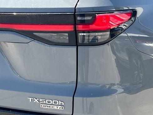 Used 2026 Lexus TX 500h AWD w/ Technology Package image 13