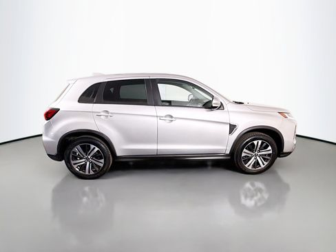 Used 2020 Mitsubishi Outlander Sport SE AWD/4WD image 11